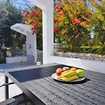 Rhodes Soul Luxury *