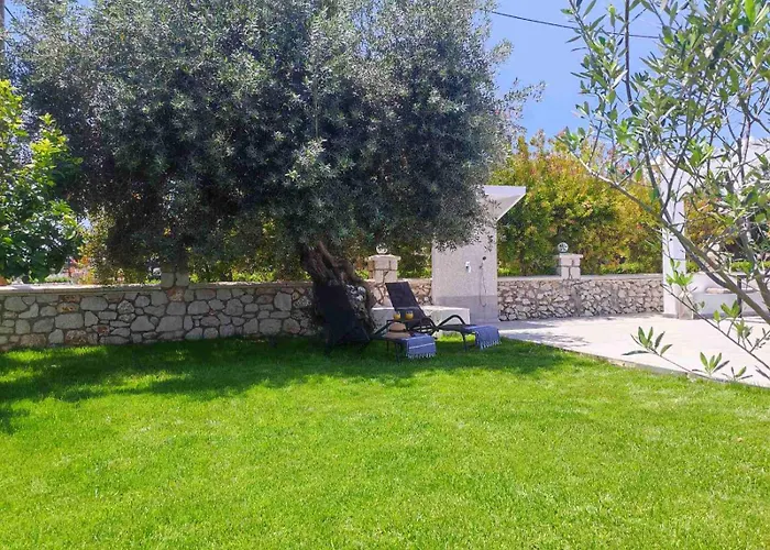 Rhodes Soul Luxury * Afándu