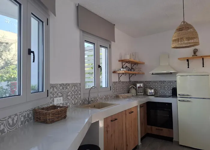 Rhodes Soul Luxury * Afándu